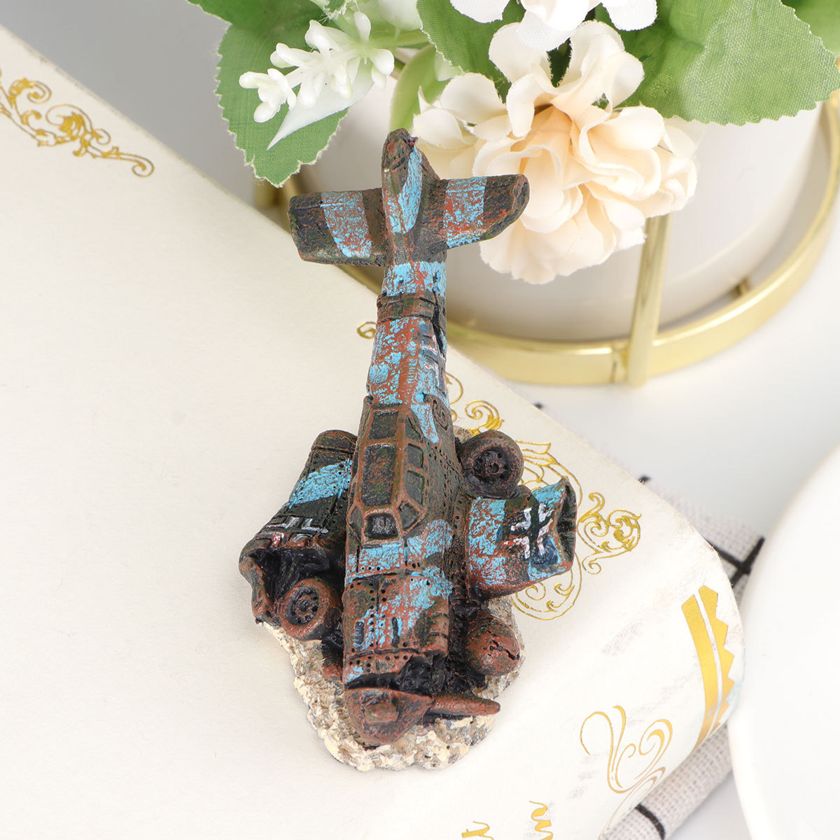 Aquarium Fish Unique - Ornamen Miniatur Pesawat Terhancur Buatan Resin